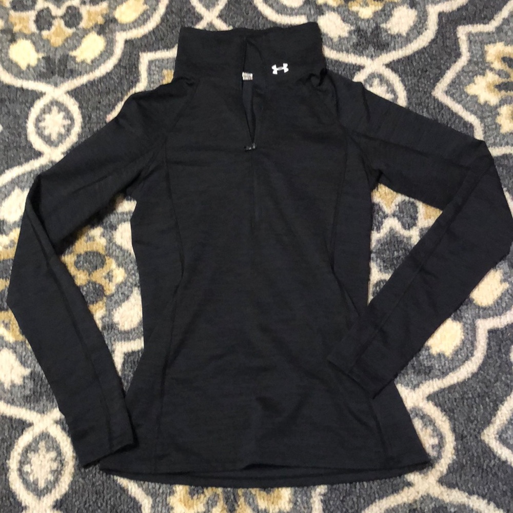 Under Armour pull over